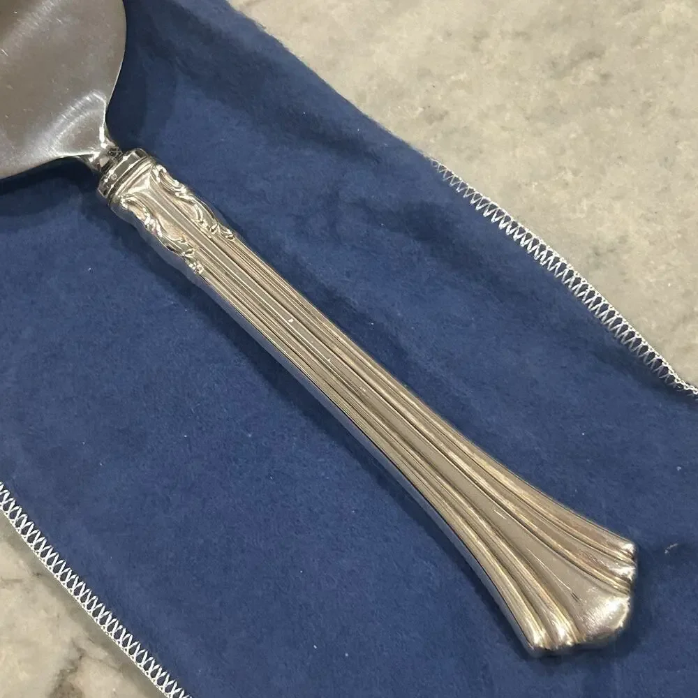 REED & BARTON Sterling Silver Handle Pie Cake Server